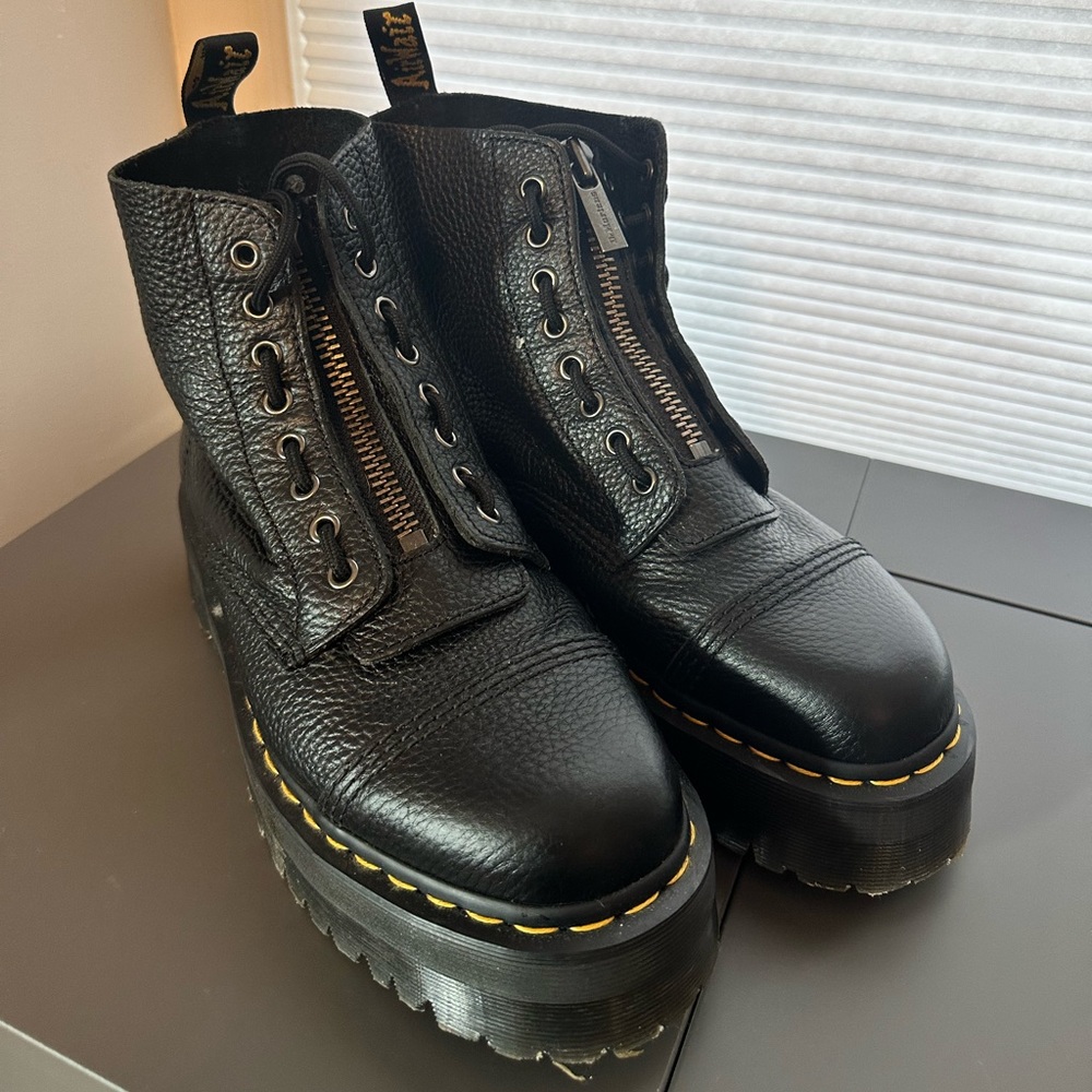 COPY - Dr. Martens Platform Boots